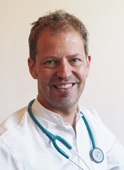 Dr. Martin Ruttner